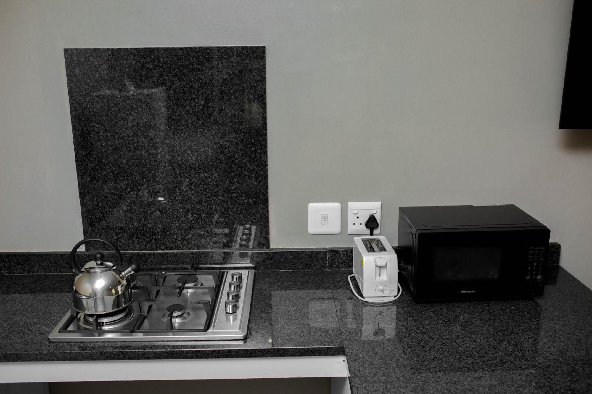Vetho 1 Apartments Or Tambo Airport Johannesburg Buitenkant foto